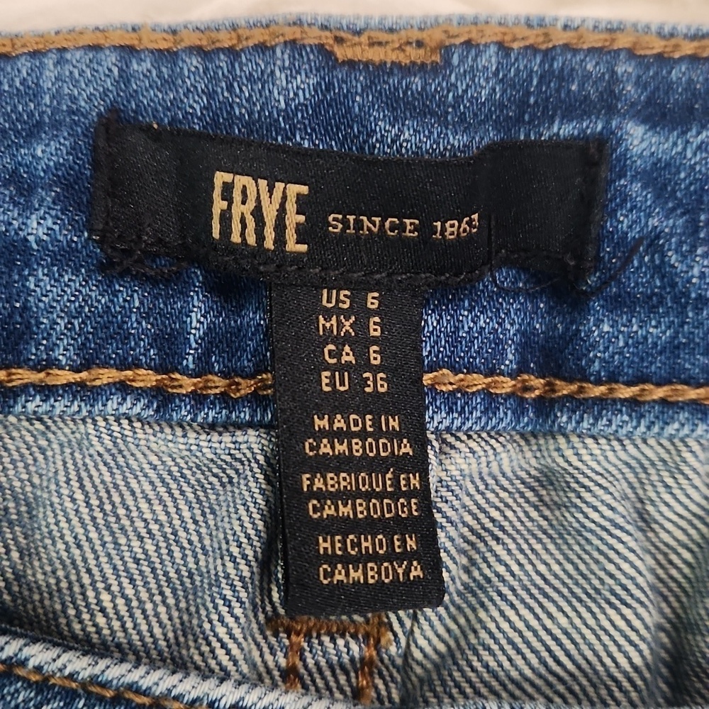Frye Medium Wash Jean's - Picture 6 of 6